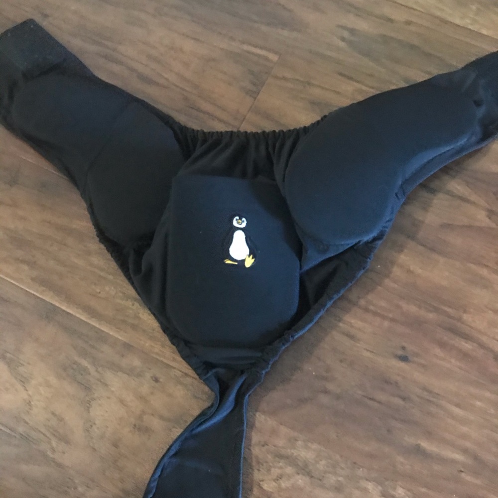 Figure skating butt crash pads